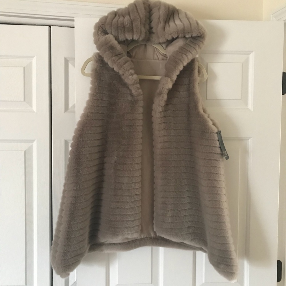 Womens faux fur vest